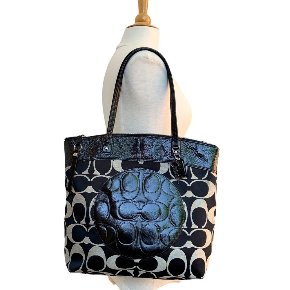 Coach Laura XL Signature Tote Bag Black White Leather F18335